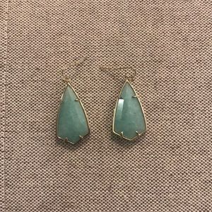 Kendra Scott earrings! ✨